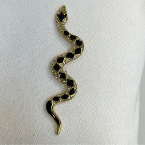 GIOVANNI Gold Tone Black Enamel White Rhinestone Green eyes SNAKE Brooch